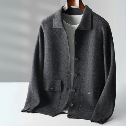 Der klassische Merino-Cardigan