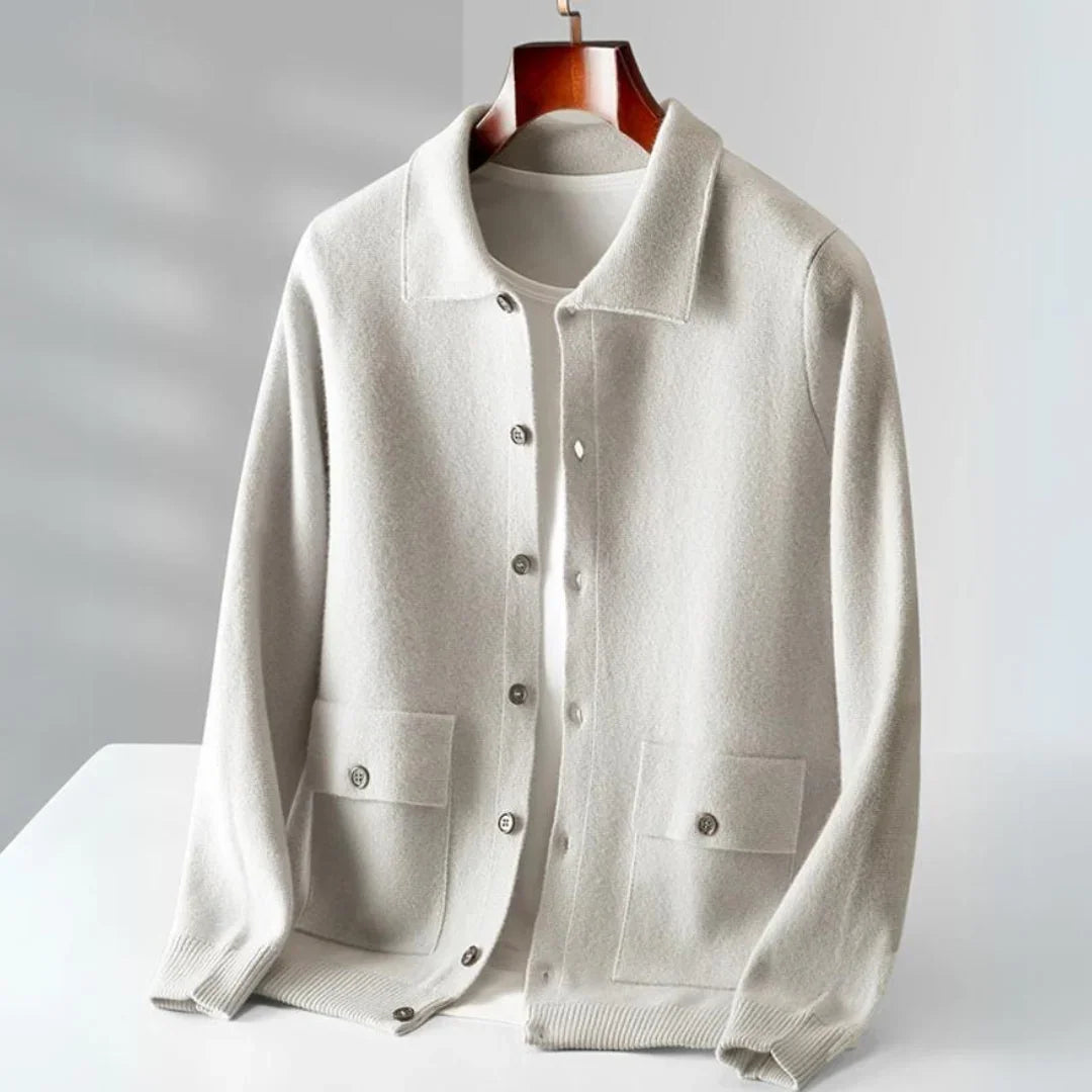 Der klassische Merino-Cardigan