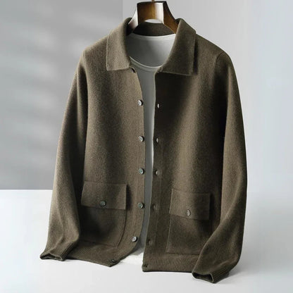 Der klassische Merino-Cardigan